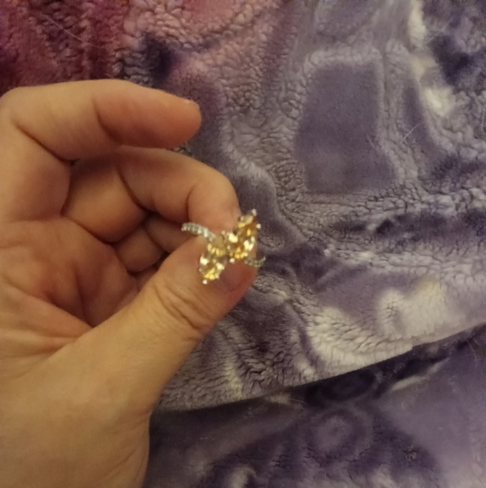 Women's size 9 ring, champagne stone and clear